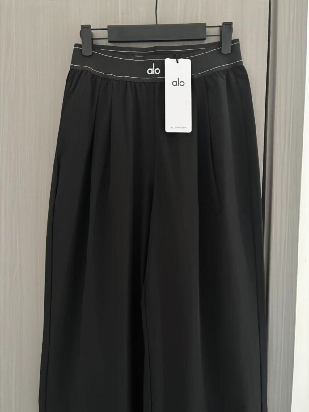 Alo Yoga Suit Up Pants Black Regular Fit With Tags (Brand New)Loose-Fit Trousers - Picture 7 of 13